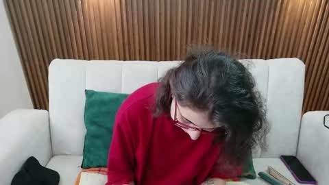 Snapshot of feelina_firesoul chatting on 07/02/26, 01:50 Feelena online show from 07/02/26, 01:50
