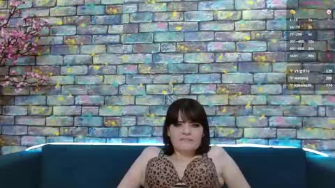 Laura online show from 12/30/24, 07:37