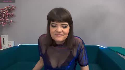 Laura online show from 10/02/25, 05:25