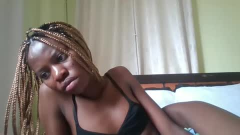 feetlovely507541 online show from 02/23/25, 07:44