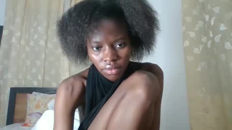 feetlovely507541 online show from 05/16/26, 08:07