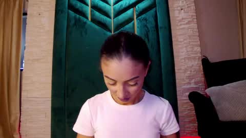 FeetVibe online show from 05/11/26, 04:40