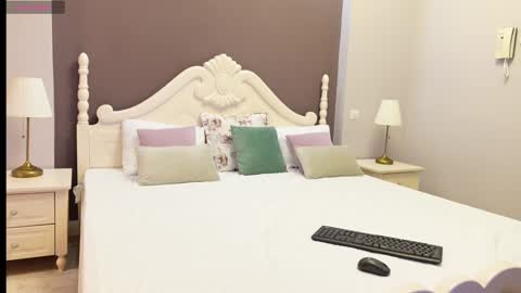 Snapshot of feliciakrige chatting on 12/14/24, 11:12 FeliciaKrige online show from 12/14/24, 11:12