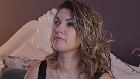 Snapshot of feliciakrige chatting on 02/01/25, 01:23 FeliciaKrige online show from 02/01/25, 01:23