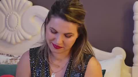 Snapshot of feliciakrige chatting on 03/01/25, 01:11 FeliciaKrige online show from 03/01/25, 01:11