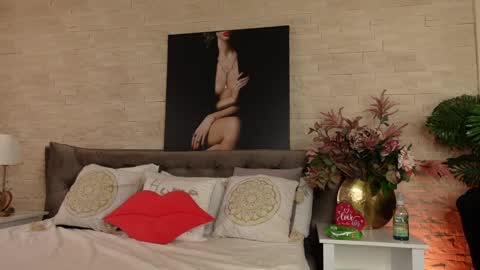 FeliciaKrige online show from 04/09/26, 08:25