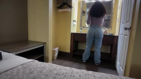 FelinaSol online show from 01/06/26, 08:12