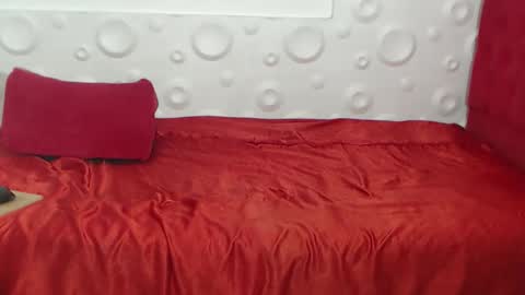 andres felipe benitez online show from 10/28/25, 02:59