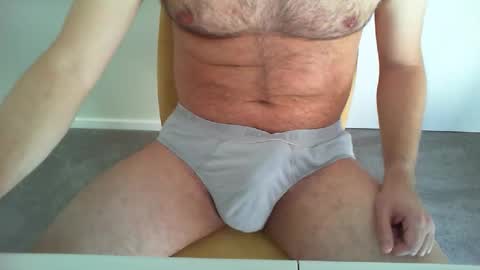 Snapshot of felipemoon34 chatting on 10/20/25, 12:44 felipemoon34 online show from 10/20/25, 12:44