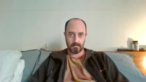 Snapshot of felipesmg2 chatting on 06/18/26, 05:28 felipesmg2 online show from 06/18/26, 05:28