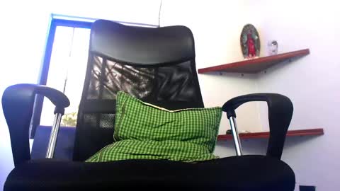 felipe online show from 02/25/25, 12:03