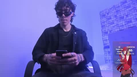 Felix  online show from 09/30/25, 08:03