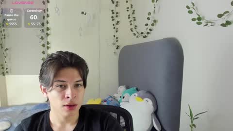 Snapshot of felix_leex chatting on 02/06/25, 07:40 Felix leex online show from 02/06/25, 07:40