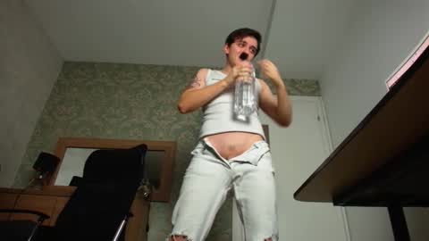 FelixStark online show from 10/10/25, 04:11