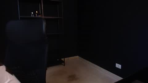 Snapshot of felixstark chatting on 06/20/26, 04:37 FelixStark online show from 06/20/26, 04:37