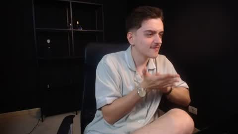 Snapshot of felixstark chatting on 07/10/26, 06:39 FelixStark online show from 07/10/26, 06:39