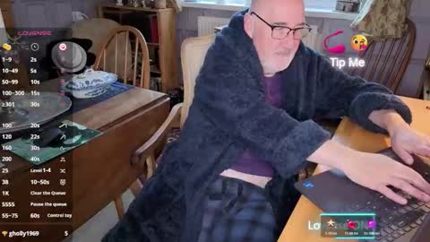 Adam online show from 11/27/25, 08:38