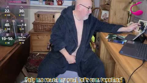 Snapshot of fellainsp8 chatting on 01/18/26, 08:07 Adam online show from 01/18/26, 08:07