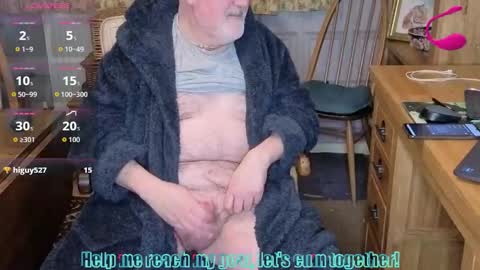 Snapshot of fellainsp8 chatting on 02/20/26, 09:37 Adam online show from 02/20/26, 09:37