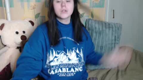 Snapshot of felvivalkitty chatting on 10/22/25, 09:25 Seva online show from 10/22/25, 09:25