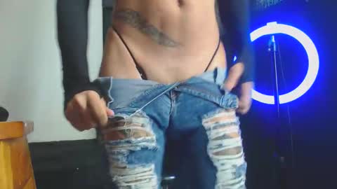 fem666skynny online show from 10/27/25, 03:05