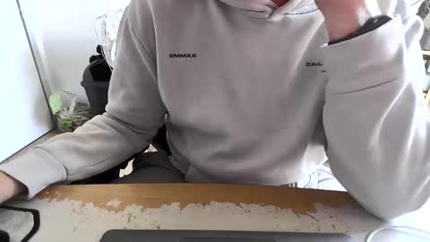 fem_alice_louis_dom online show from 04/07/26, 11:32