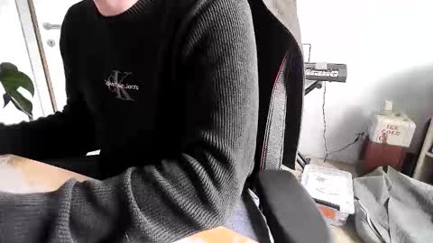 fem_alice_louis_dom online show from 04/13/26, 09:48