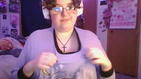 femcelsam online show from 04/06/26, 04:10