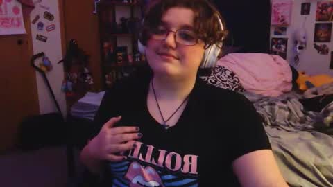 femcelsam online show from 04/08/26, 04:01