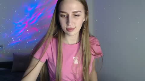 Snapshot of femkedejager chatting on 02/12/25, 06:51 Femke online show from 02/12/25, 06:51