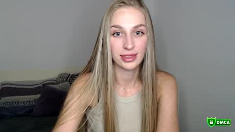 Femke online show from 03/26/26, 07:52