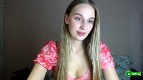 Femke online show from 05/12/26, 08:39