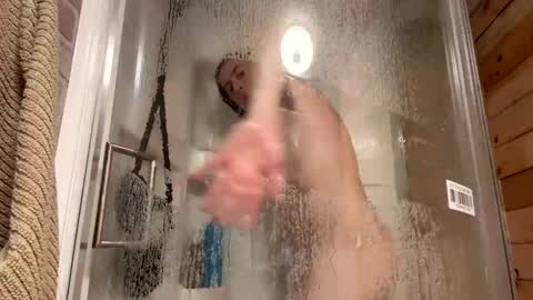 Snapshot of femmars chatting on 12/17/25, 03:34 Mars online show from 12/17/25, 03:34