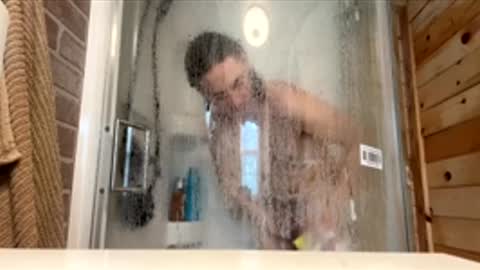 Snapshot of femmars chatting on 12/17/25, 06:58 Mars online show from 12/17/25, 06:58