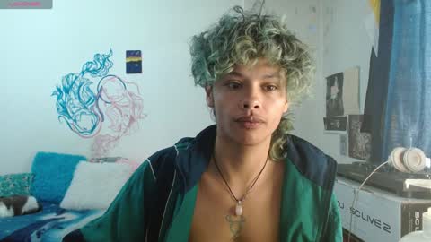 Fenix online show from 12/26/24, 06:22