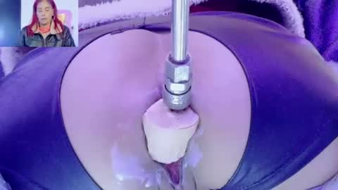 stefannia online show from 07/12/26, 11:45