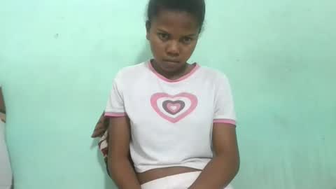 fenou122745 online show from 10/03/25, 05:15