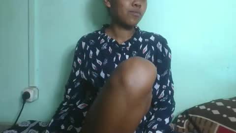 fenou122745 online show from 02/15/26, 08:24