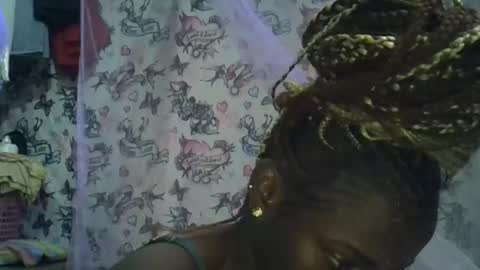 fentyafricana00 online show from 01/14/26, 01:28