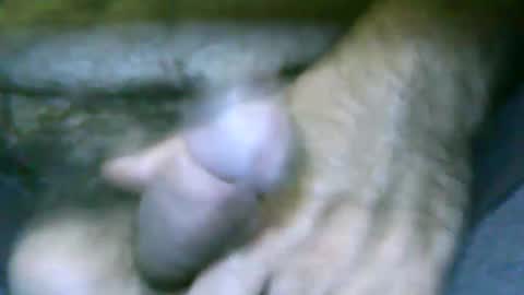 Snapshot of fer_2197 chatting on 01/15/25, 04:32 fer_2197 online show from 01/15/25, 04:32