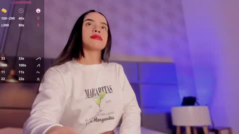 Snapshot of fer_luu chatting on 12/11/24, 12:02 Fernanda Luna online show from 12/11/24, 12:02