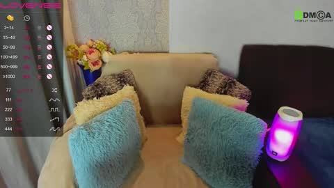 Milana online show from 10/16/25, 10:27