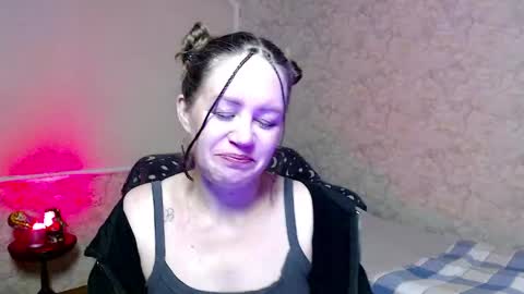 fern_lust online show from 05/25/26, 12:00