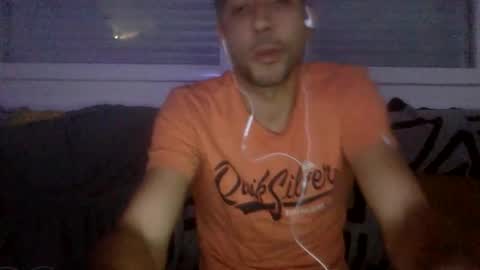 Snapshot of fernancanary chatting on 11/03/25, 12:57 fernancanary online show from 11/03/25, 12:57