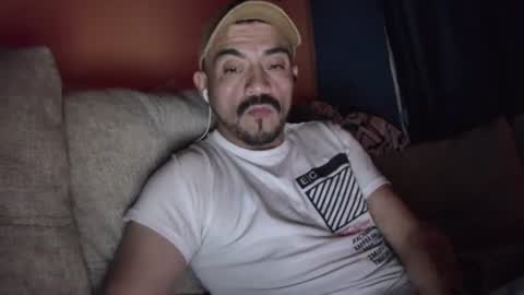 Snapshot of fernand89 chatting on 12/22/24, 05:45 fernand89 online show from 12/22/24, 05:45