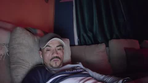 Snapshot of fernand89 chatting on 12/28/24, 07:00 fernand89 online show from 12/28/24, 07:00