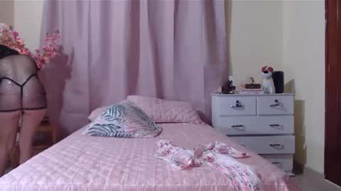 fernanda_151 online show from 01/12/26, 12:38