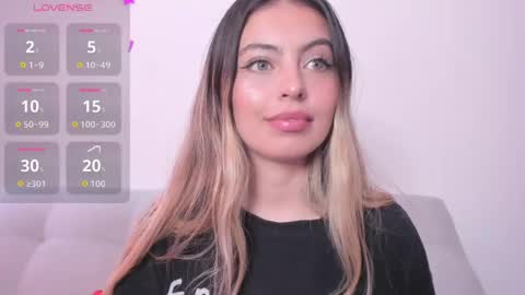 fernanda  online show from 05/11/26, 02:45