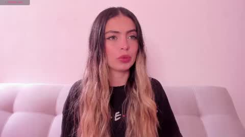 fernanda  online show from 07/17/26, 04:01