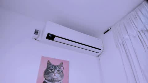 Snapshot of fernanda_brown01 chatting on 09/18/25, 09:17 Fernanda online show from 09/18/25, 09:17